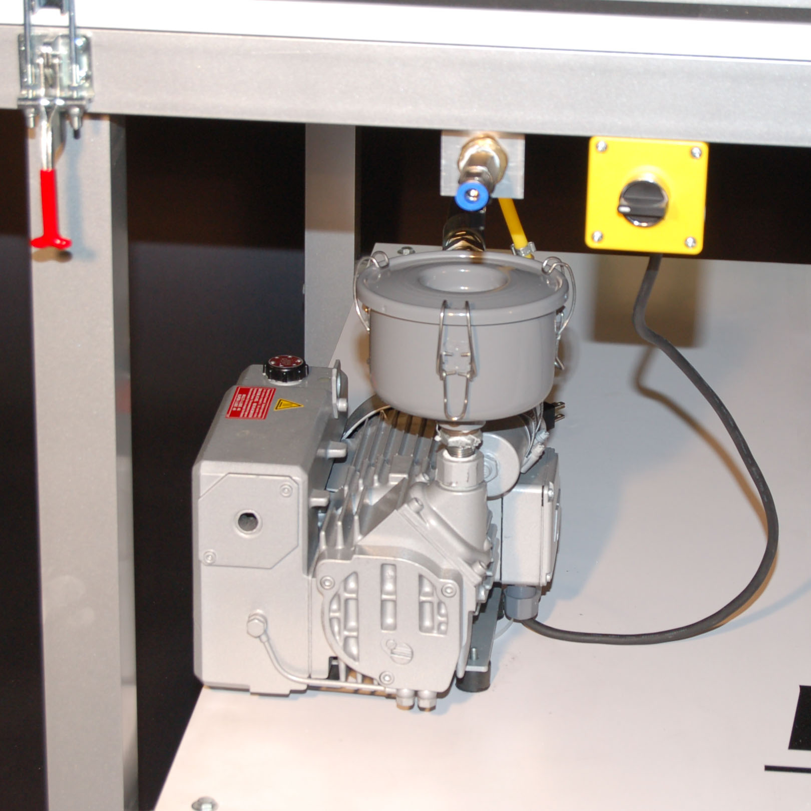 VacUClamp The SP Series Vacuum Press